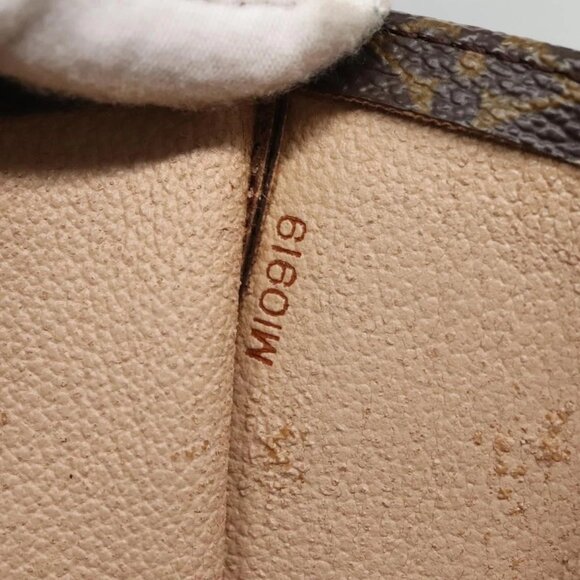 LOUIS VUITTON Monogram Sac Plat Hand Bag - Picture 12 of 16